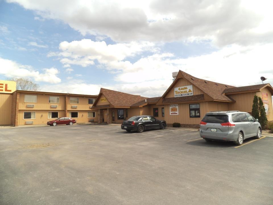 Days Inn By Wyndham West Branch Iowa City Area Exterior photo